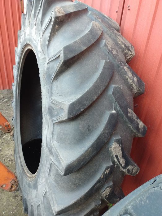Sprzedam opony osa 460/85/38