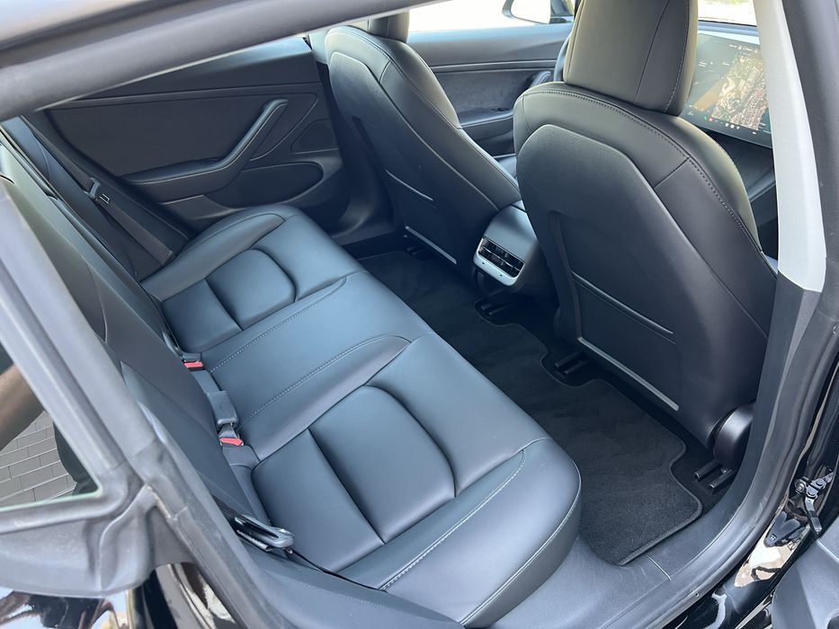 Tesla model 3 STANDARD PLUS