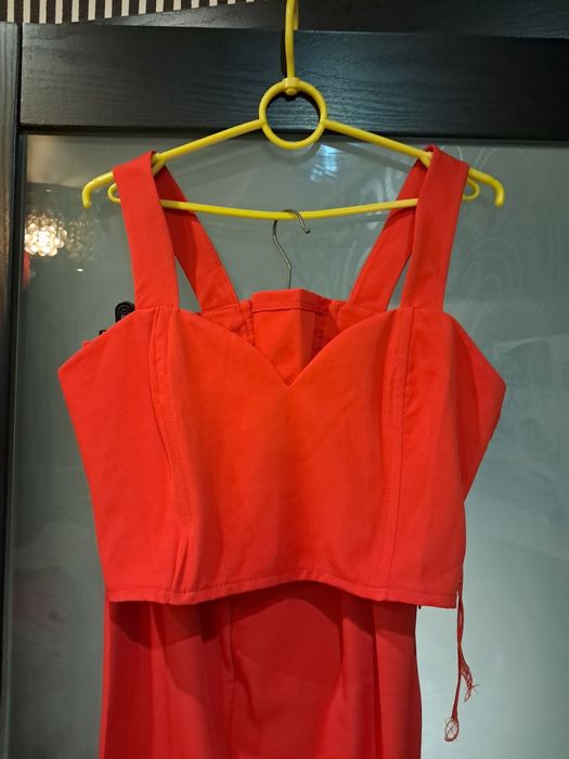 Стильний жіночий костюм трійка