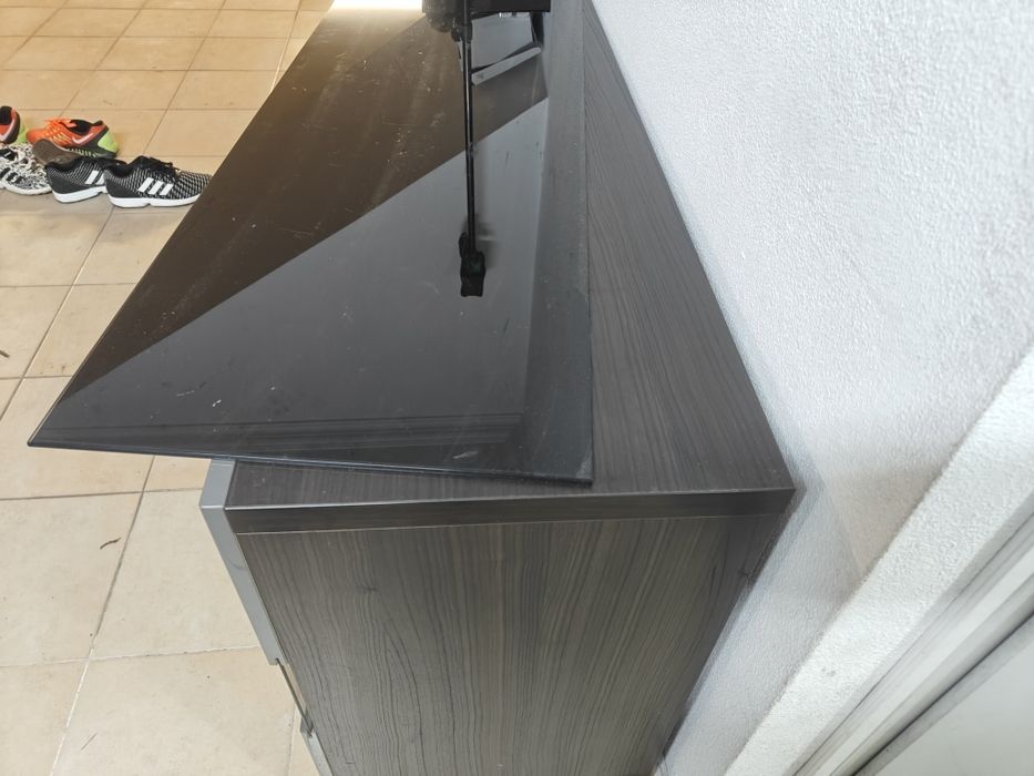 Aparador IKEA em bom estado