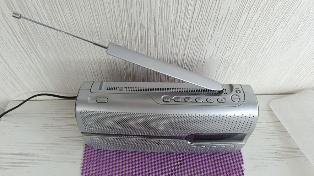 Радиоприемник Grundig