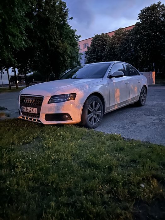 Продам Audi a4 b8