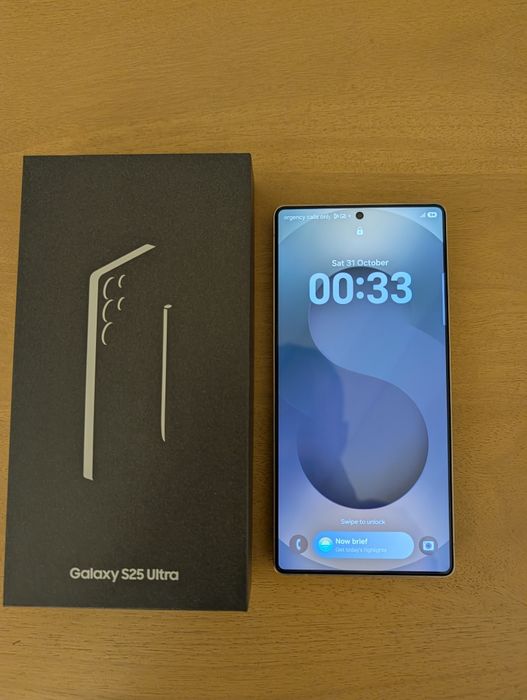 Samsung Galaxy S25 Ultra 256GB – Garantia + Caixa + Fatura