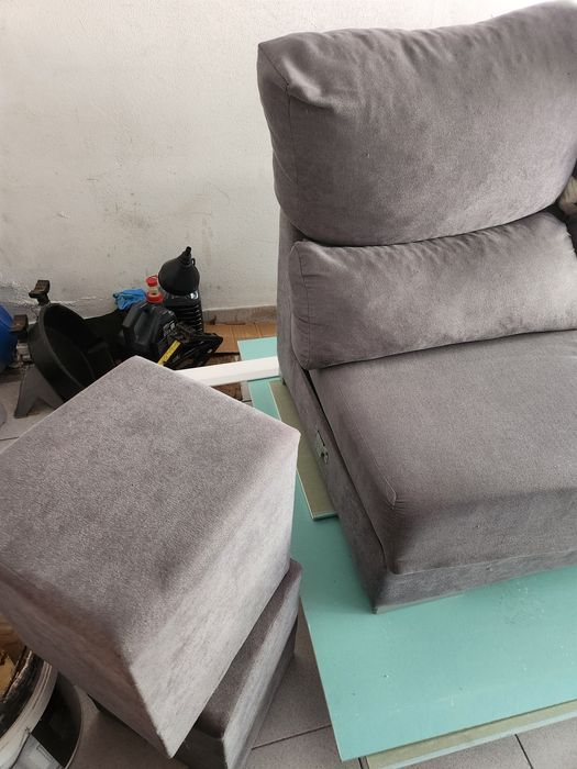 Vendo sofá cinza