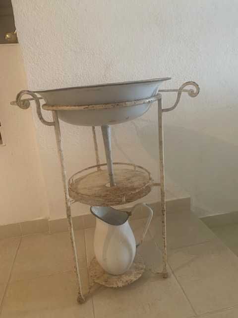 Lavatório antigo