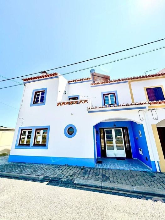 Casa T4 em São Luís de 170,00 m2