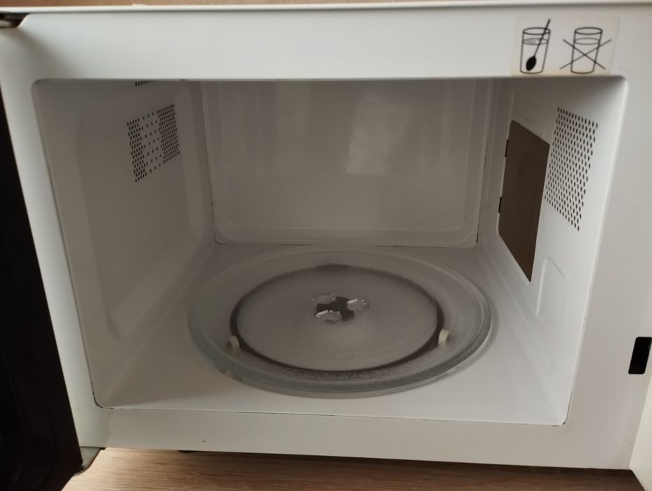 Микроволновая печь (микроволновка) Bosch.