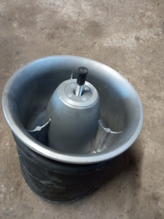 Продам подушку нова