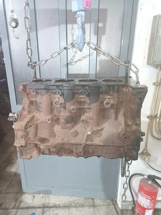 Bloco Armado Ford/PSA 2.2 TDCI/HDI C8S1A PSA 2.2 4H03