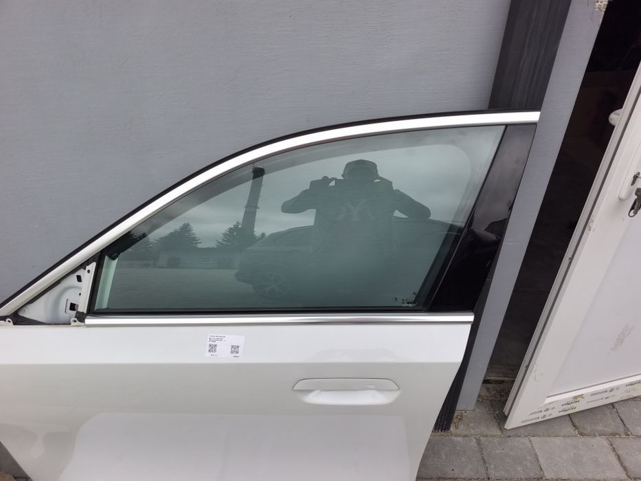 BMW 5 I5 G60 G61 двері дверь в наявності A96