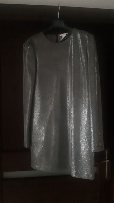 Srebrna elegancka imprezowa sukienka 38 40 H&M