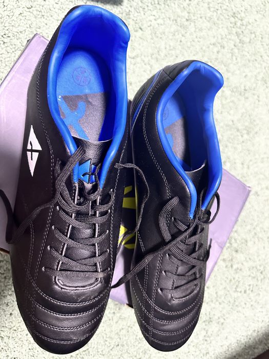 Бутси чоловічі Demix 45 розмір