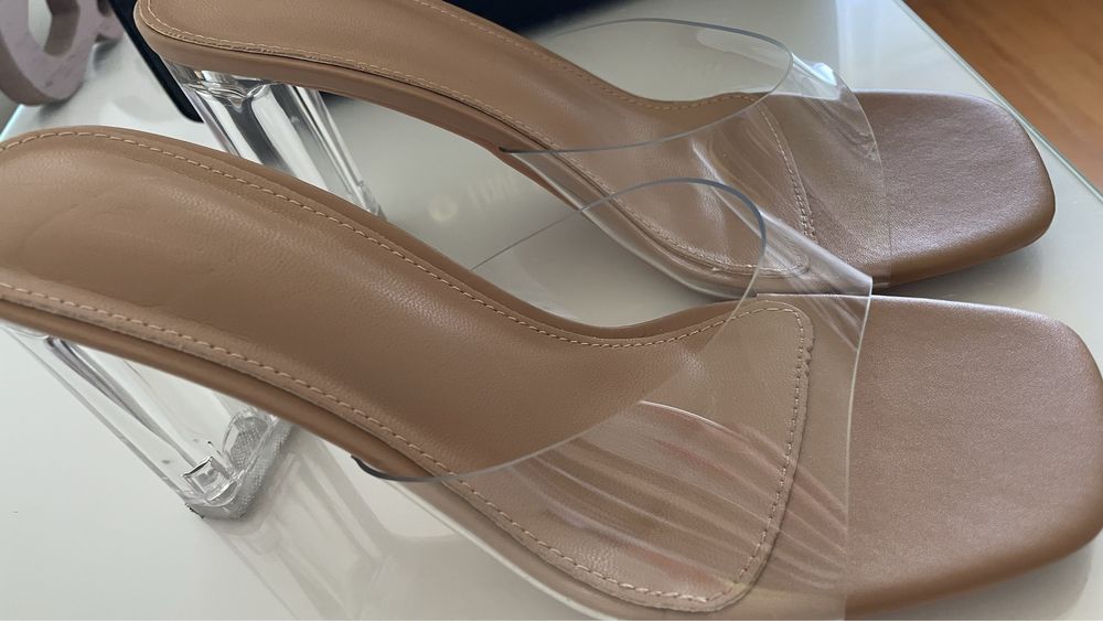 Sandalias tamanho 37