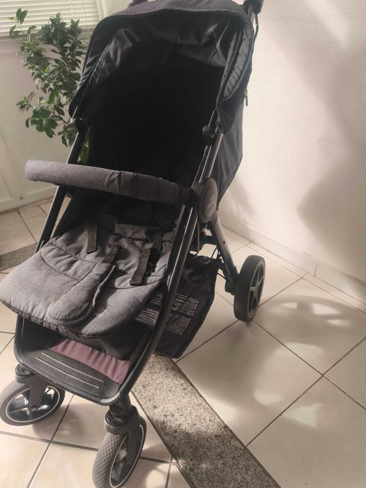 Carrinho de Bebé Britax Römer B-AGILE M + Vários Extras