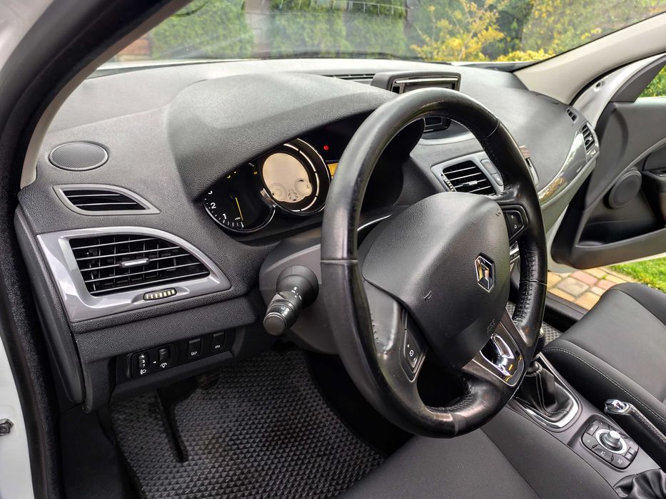 RENAULT MEGANE 2016 VIN VF1KZ890H55088165 фото оголошення 23 з 24