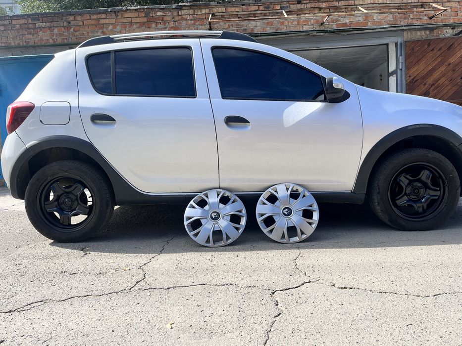 Колпаки на Renault