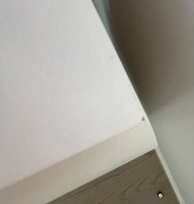 Mesas de cabeceira estilo escandinavo - em muito bom estado