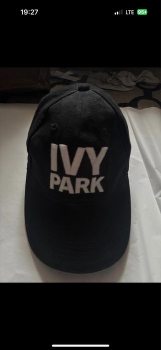 Czapka z daszkiem ivy park