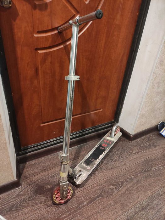 Самокат не трюковой двухколесный