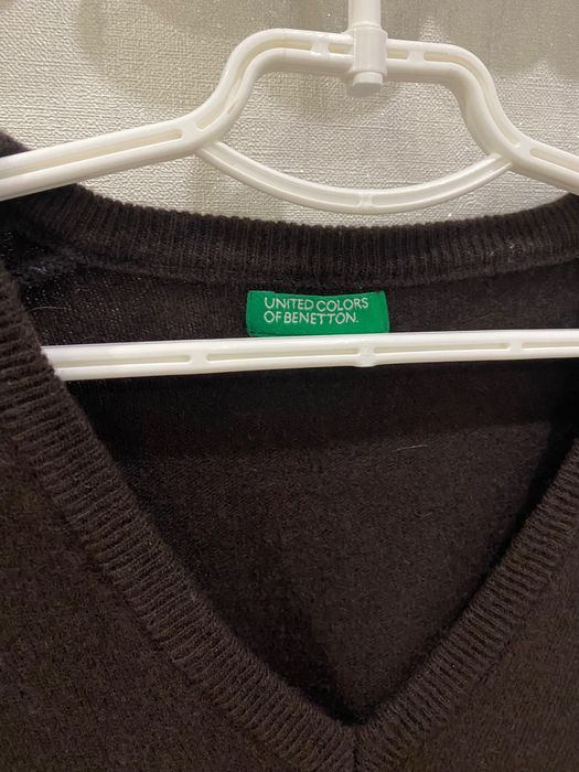 джемпер шоколадного цвета Benetton 100% шерсть