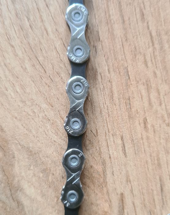 łańcuch kmc x10 122 ogniwa spinka