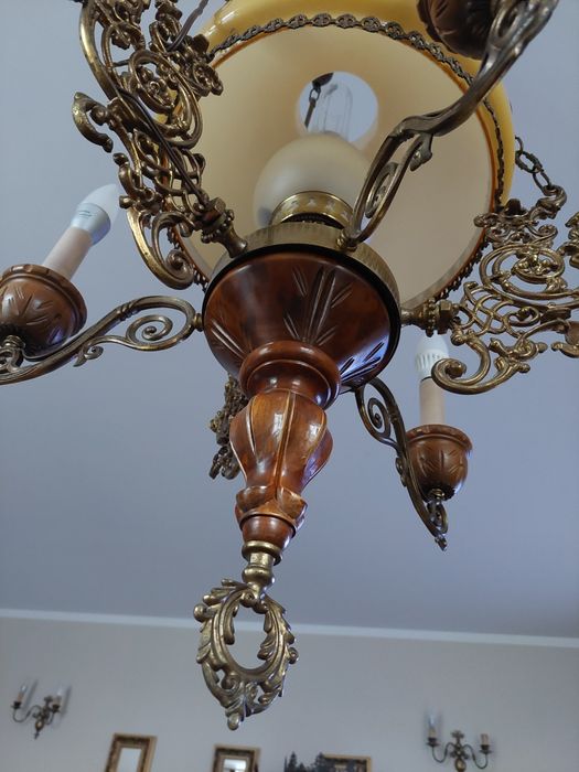 Lampa wisząca łańcychy