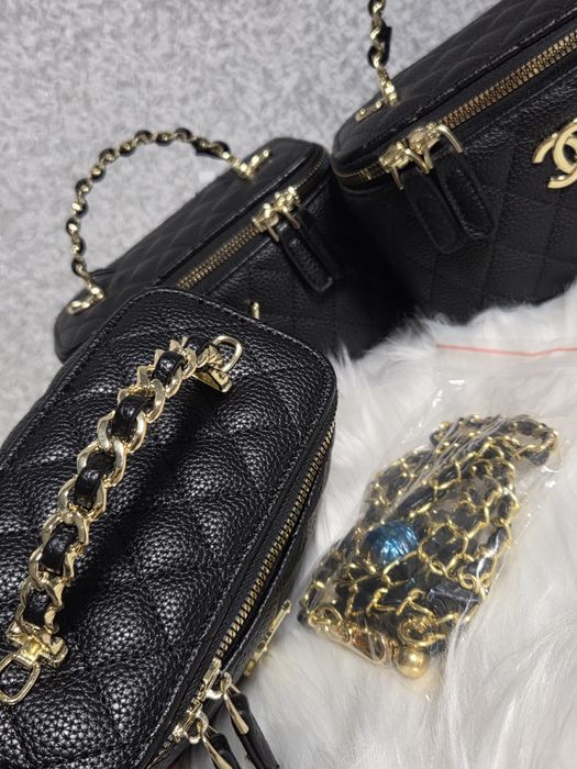 Новинка, дуже гарна сумочка YSL і Chanel в золоті