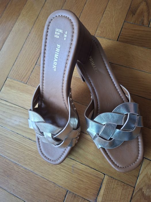 Sandałki  Primark r. 39