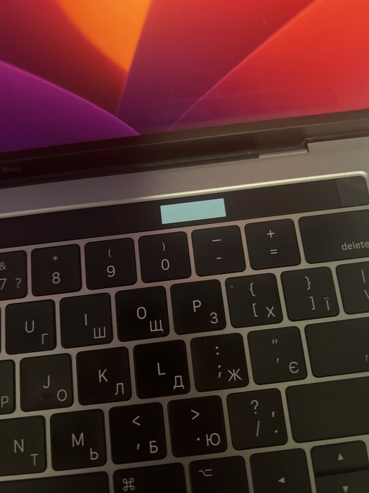 Macbook Pro 2017 13inch 16/512
