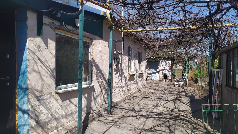 Дом по центральной улице, Кушугум
