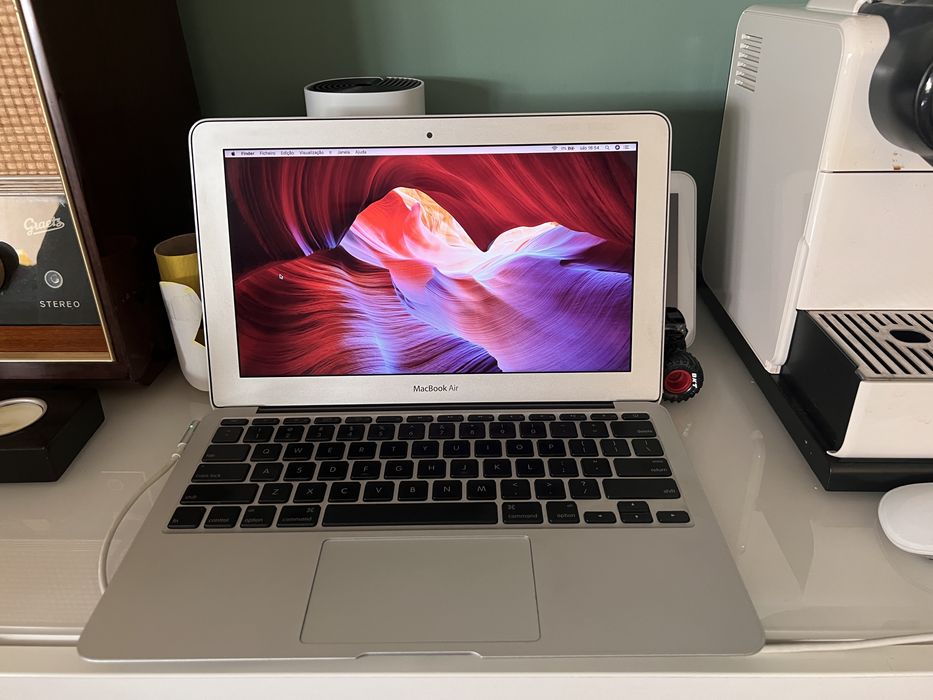 Apple Macbook Air mid 2011