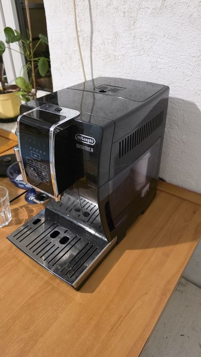 Ekspres delonghi Dinamica ECAM350.15.B