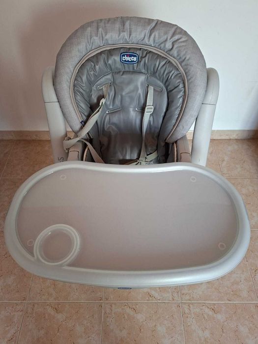 Chicco Polly Progres5 - Cadeira alta evolutiva, de balanço a elevador, 4 rodas, de 0 a 3 anos