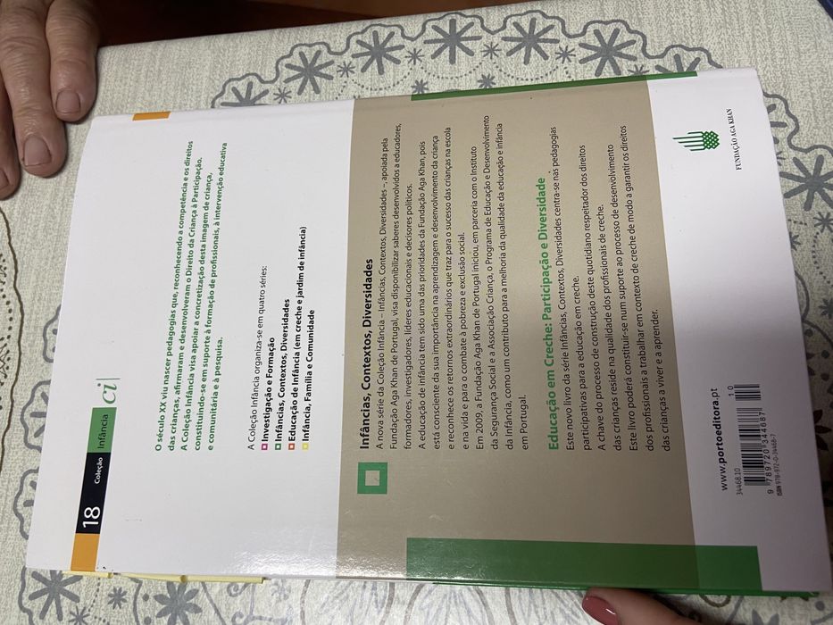 Livro “Educação em creche: Participação e diversidade”