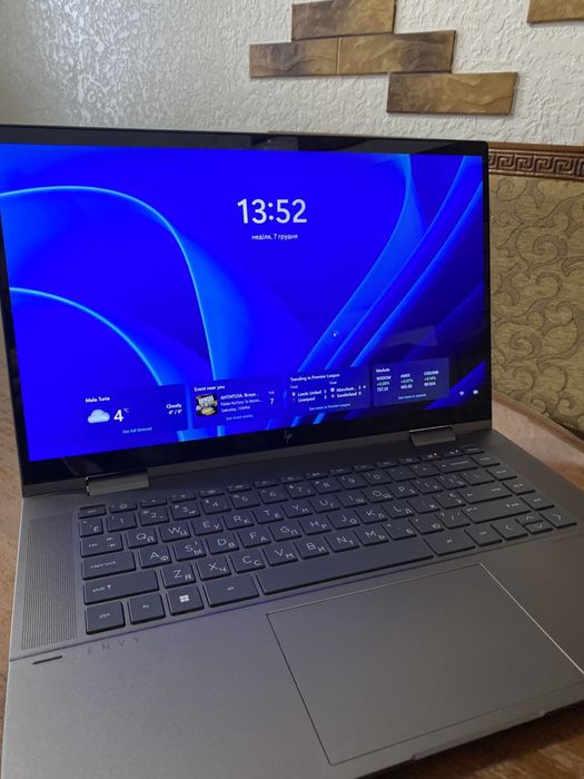 Ноутбук HP Envy x360
