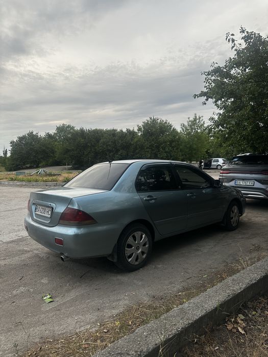 Продаю Mitsubishi Lancer 9