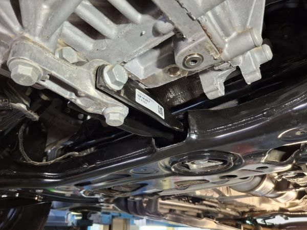 Apoio da caixa VOLKSWAGEN Caddy V Kombi (SBB, SBJ)