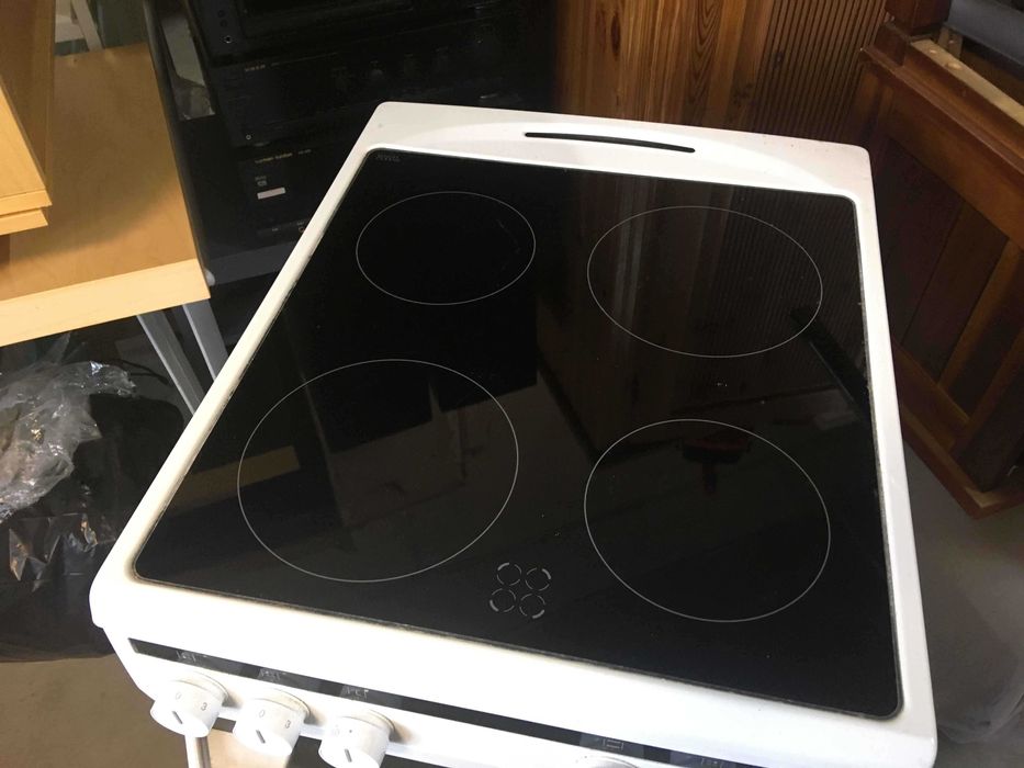 Kuchenka elektryczna Amica