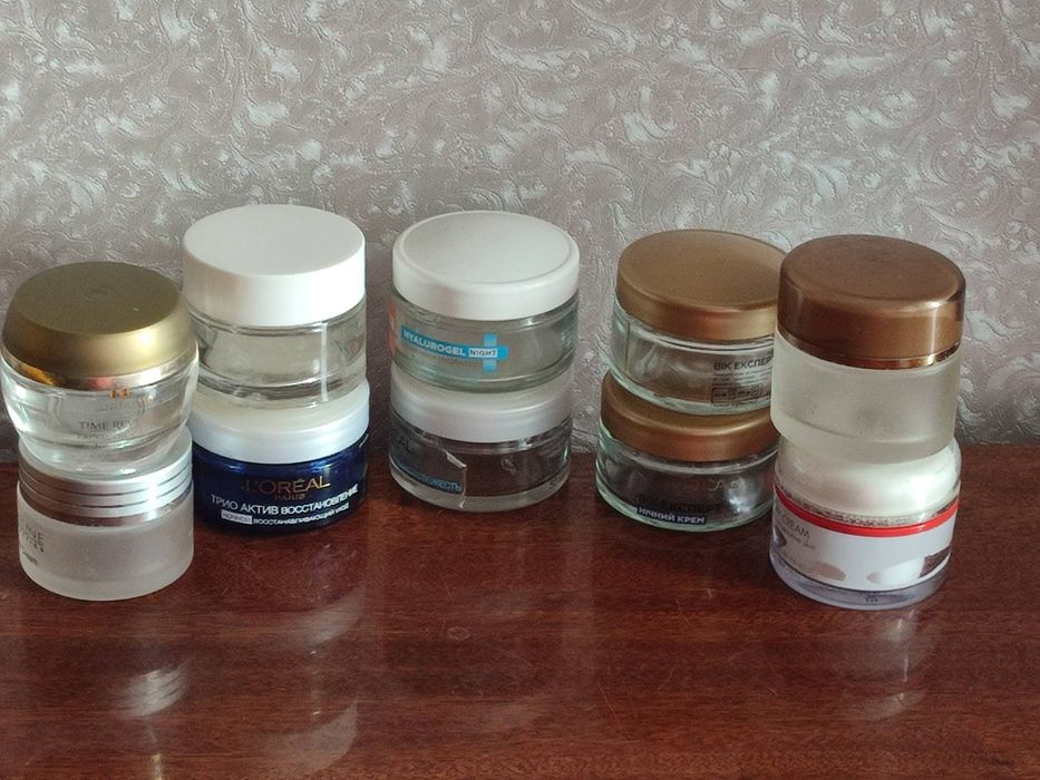 Продаю баночки для крема 10шт.цена 20гр шт.