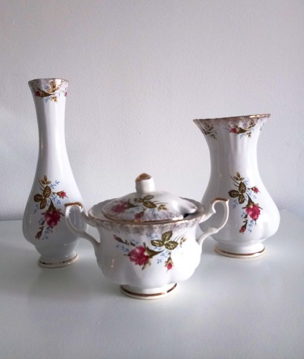 Zestaw porcelanowy Chodzież