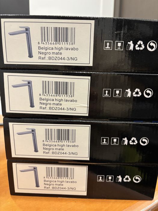 4 x Matte Black Faucets64739073137409123