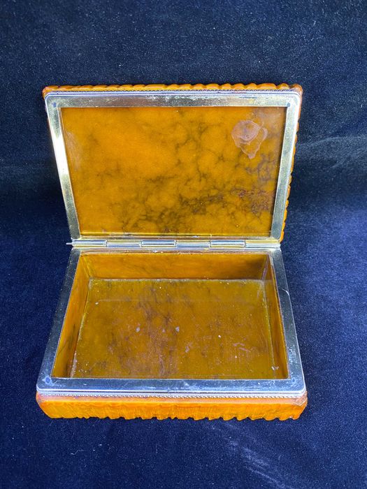 szkatułka alabaster 1960 r