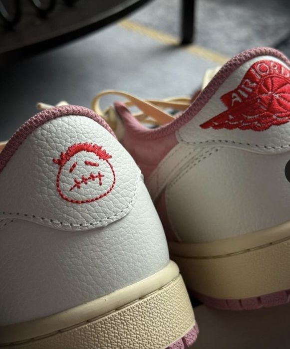 Trawie Scott Air Jordan 1 Low OG sail_pink rozm 38