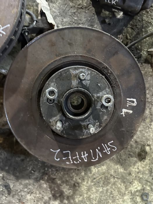 Поворотний кулак цапфа ступиця взборі передня Hyundai Santa Fe 2 06-12