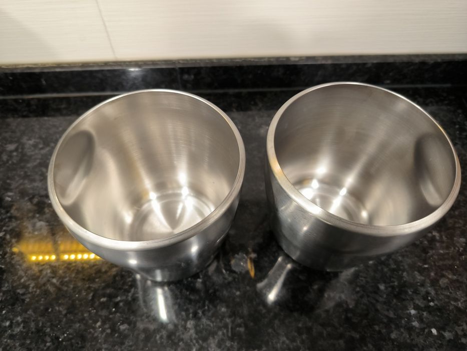 Vendo 2 balde de gelo em inox