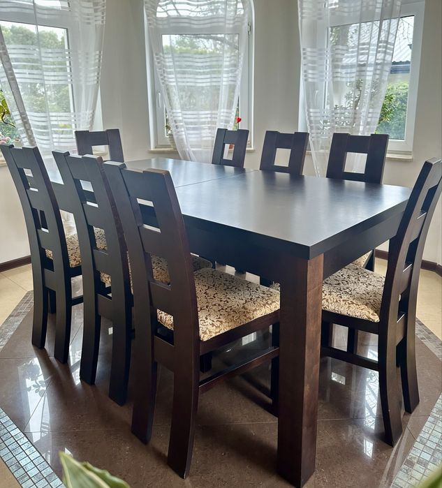 Stół do jadalni rozkladany + komplet krzeseł drewnianych (8szt.)