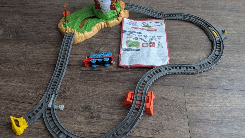 Паравозик Томас Thomas and Friends Торнадо моторизированный (FJK2