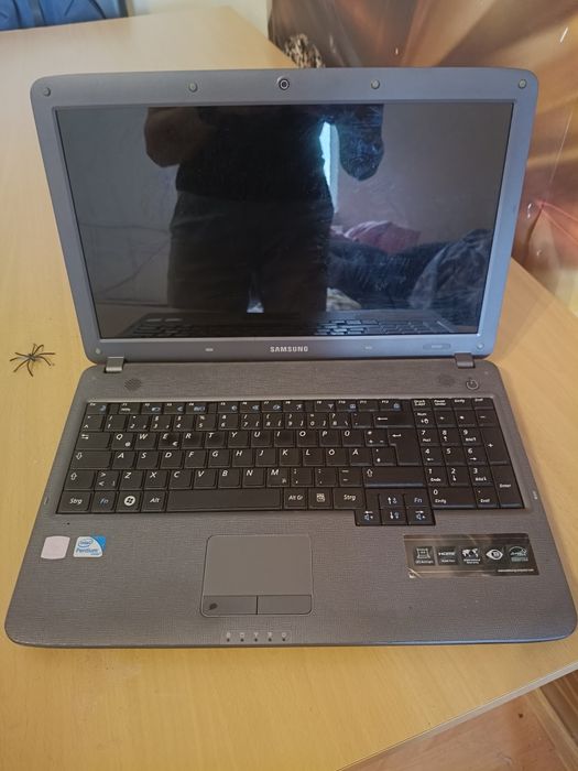 Laptop Samsung R530