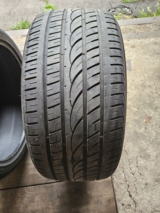 Б,у шини 295/35 r 21