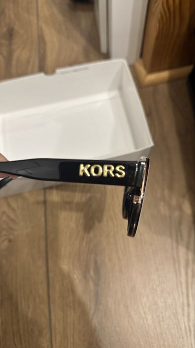 Okulary damskie dzieciece rozne kolory polecam